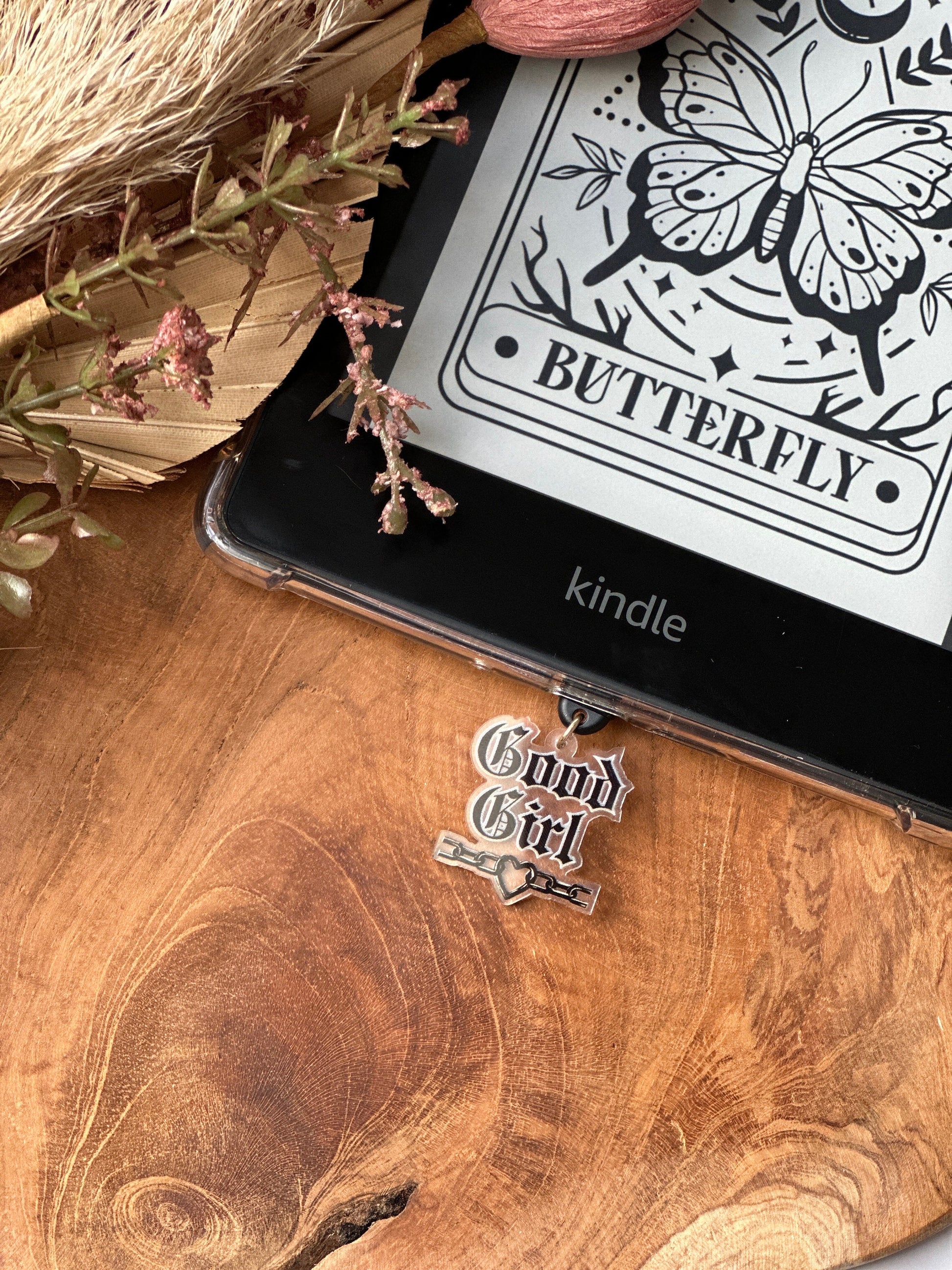 Kindle charms | Bookish | smut | Kindle-accessoires | kindleaccessoires | USB-C-stekker | gift | USB-micro | booklover |